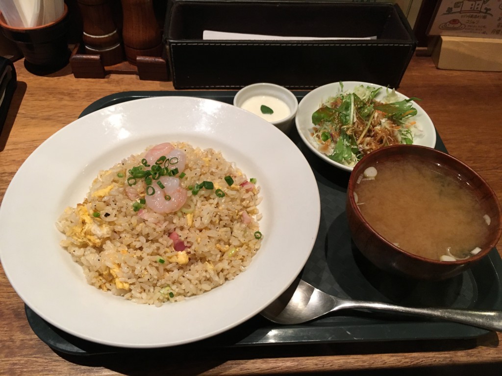 海老とベーコンのチャーハン