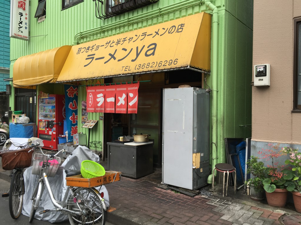 ラーメンya外観