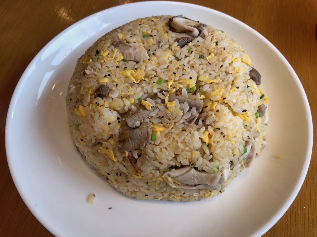 チャーハン特盛（980円）