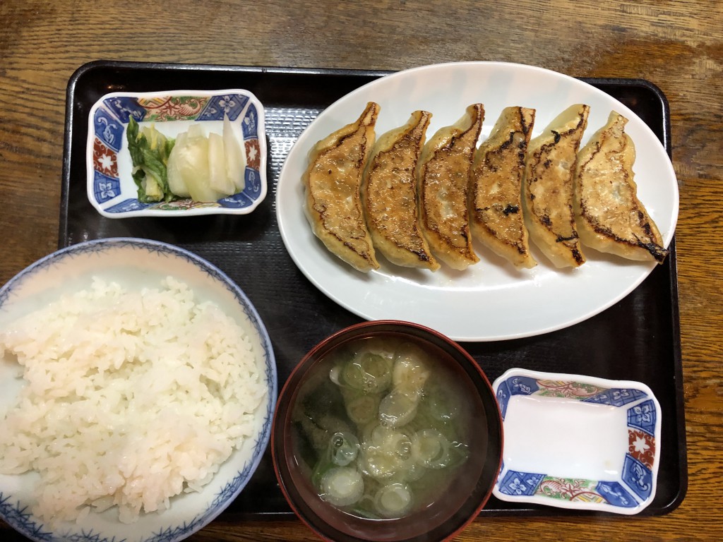 餃子定食(600円)